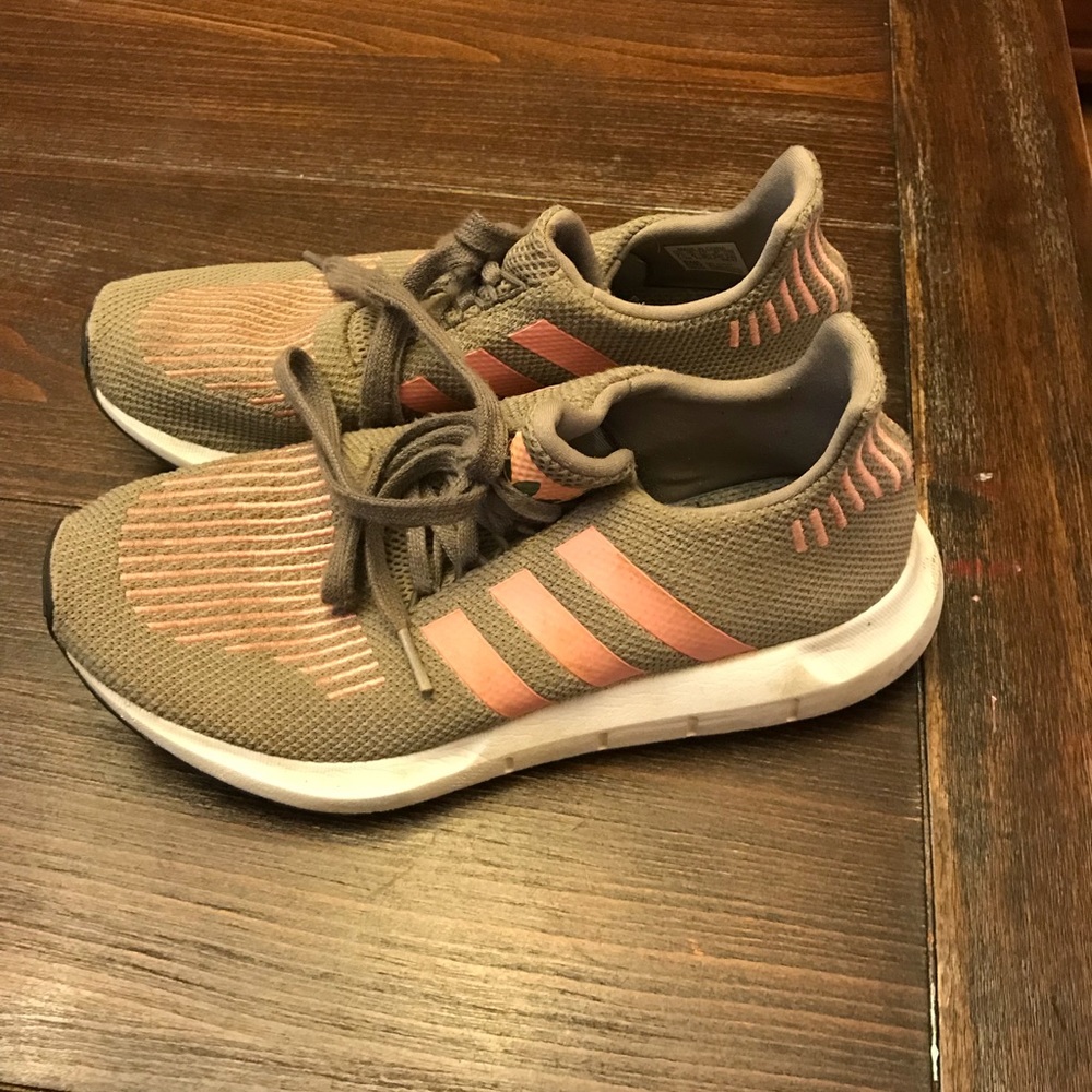 Adidas tennis shoes